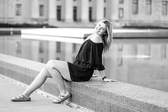 Lily2bw