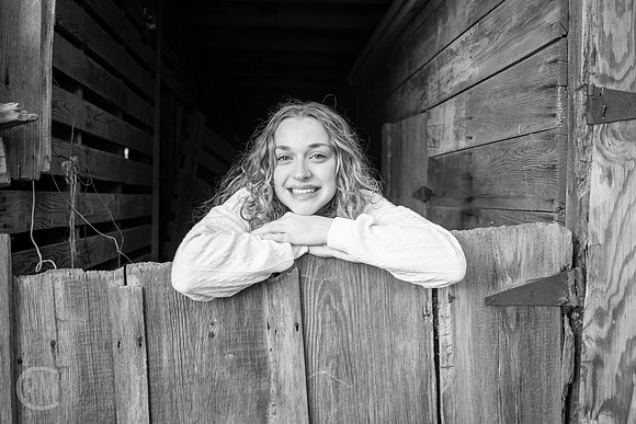 Addy-Lexi-Barn-Lg-057