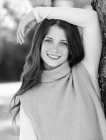 Keira31bwZoom
