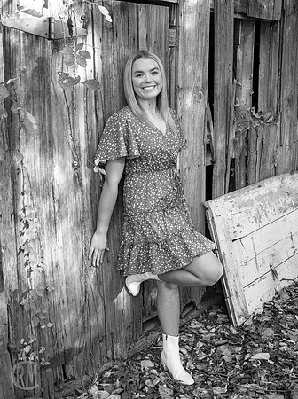 Addy-Lexi-Barn-Lg-024