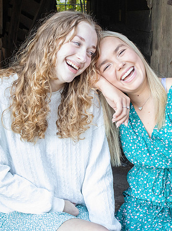 Addy-Lexi-Barn-Lg-067