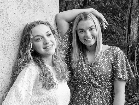 Addy-Lexi-Barn-Lg-081