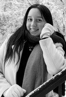 Maya3Zoombw