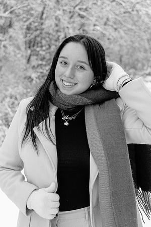 Maya15bw