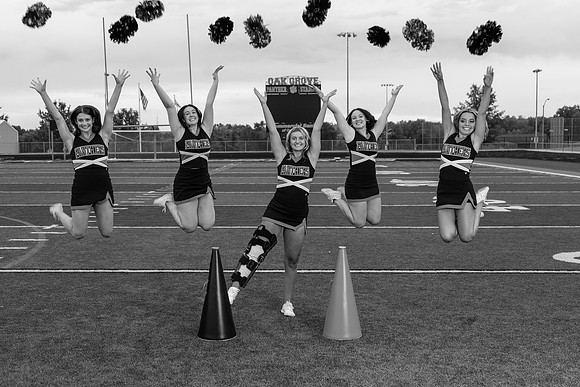 Cheer9bw