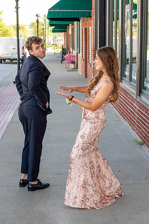 Kar-N-Wyatt-Prom-34