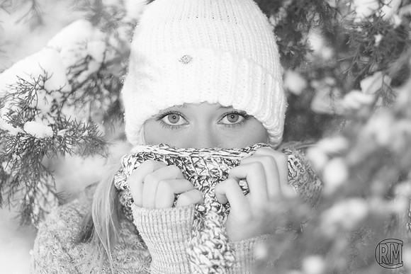 Haylee3BW