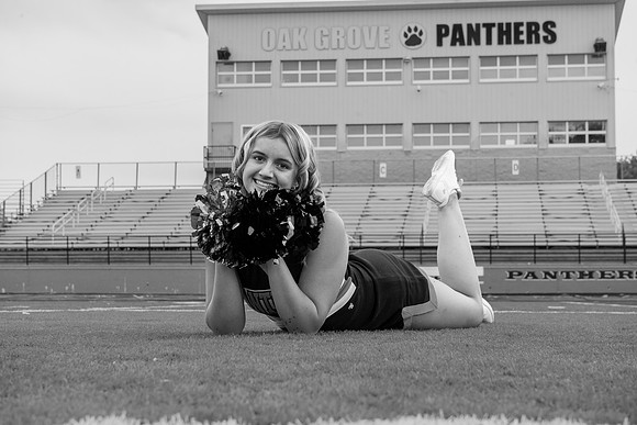 CheerLily3bw