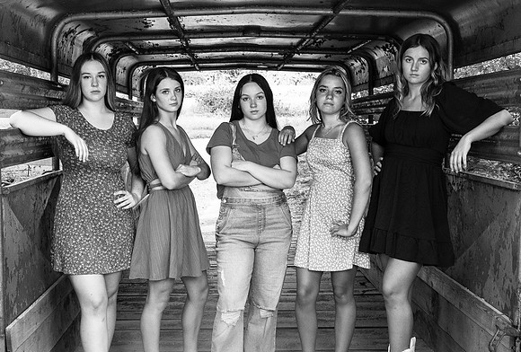 Farm8bw