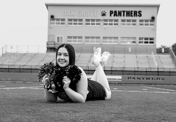CheerAvery2bw