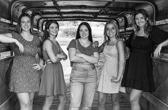 Farm9bw