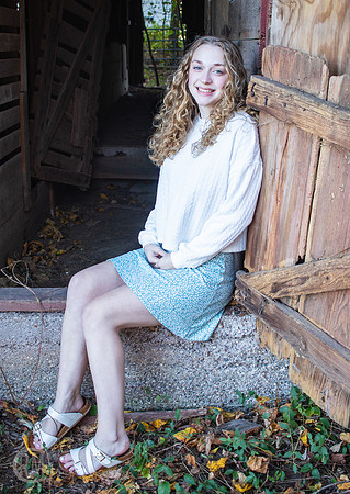 Addy-Lexi-Barn-Lg-032