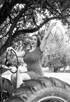 Avery8bw